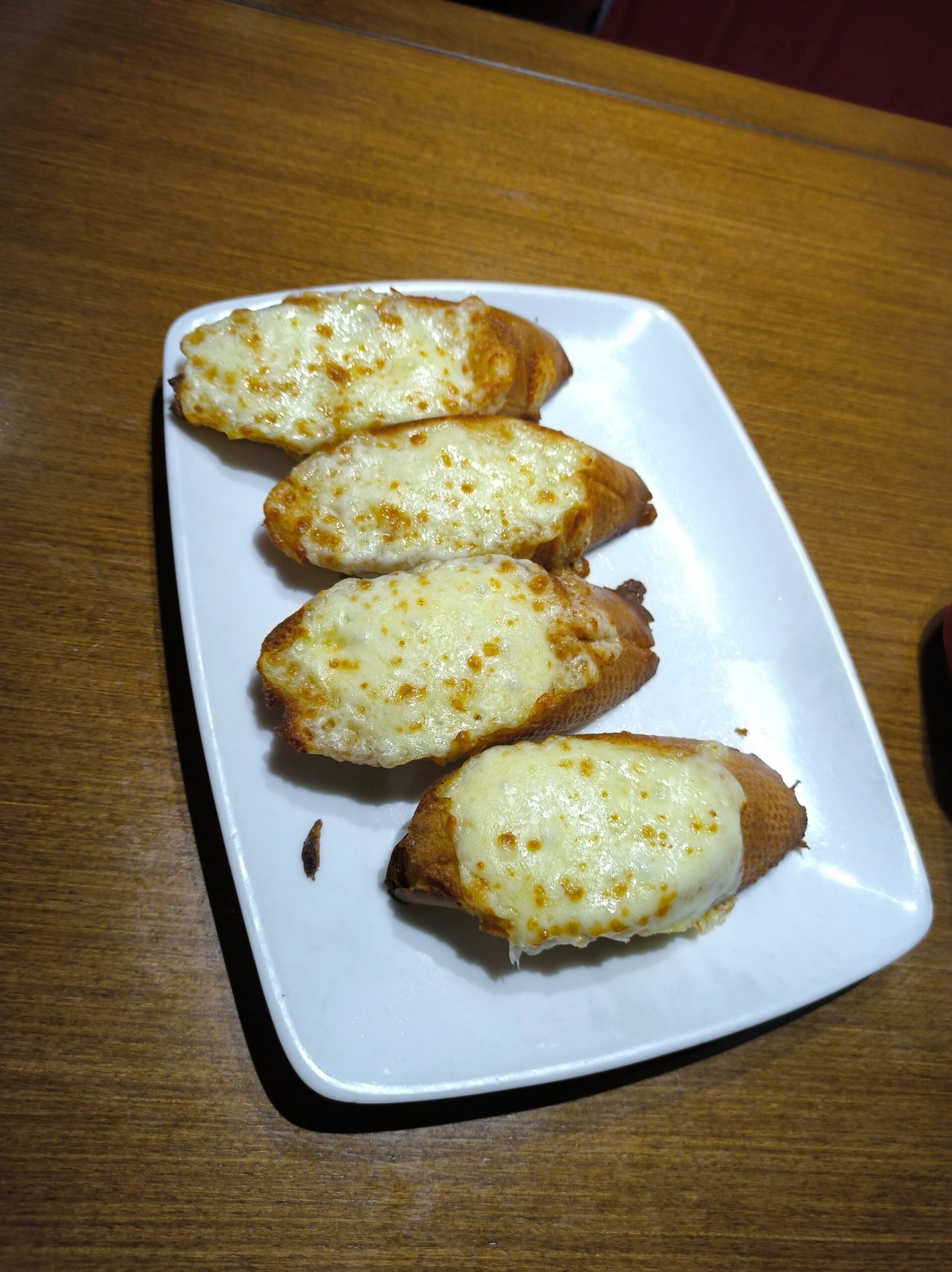 Garlic cheese bread - Garlic cheese bread recipe photo