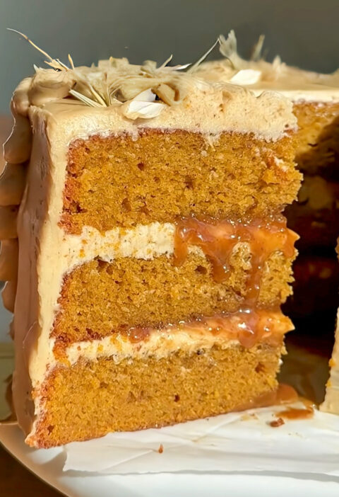 Pumpkin spice cake