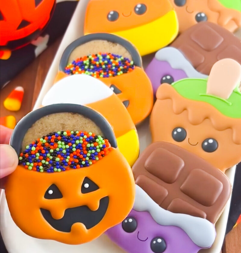 Halloween decorative cookies