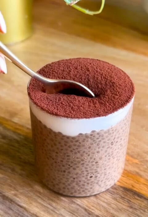 Chia tiramisu