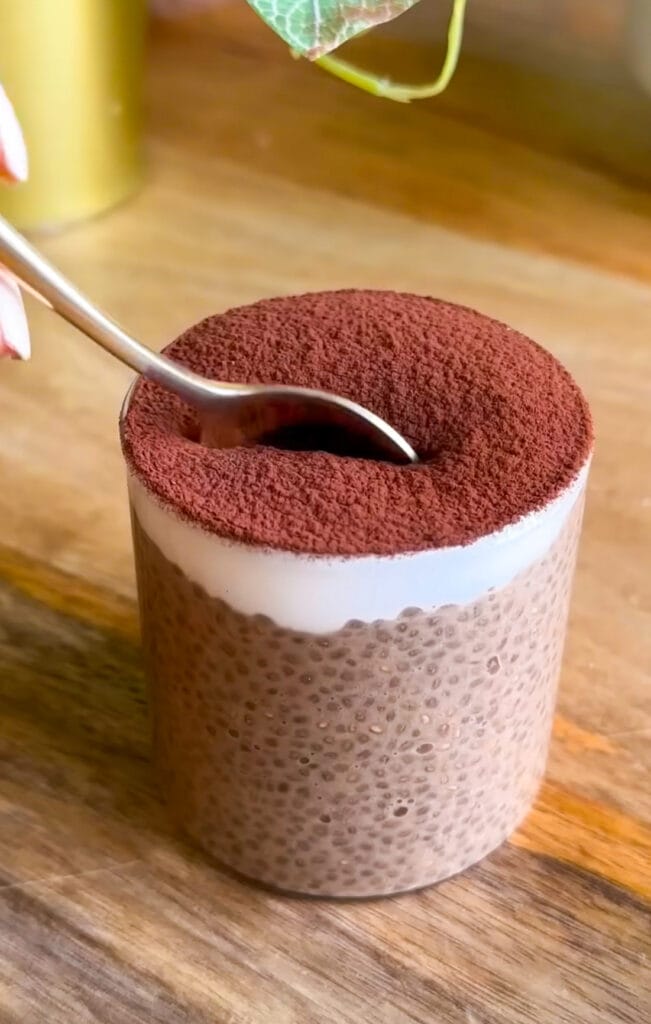 Chia tiramisu