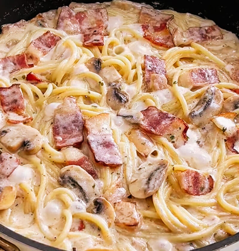 Bacon mushroom pasta