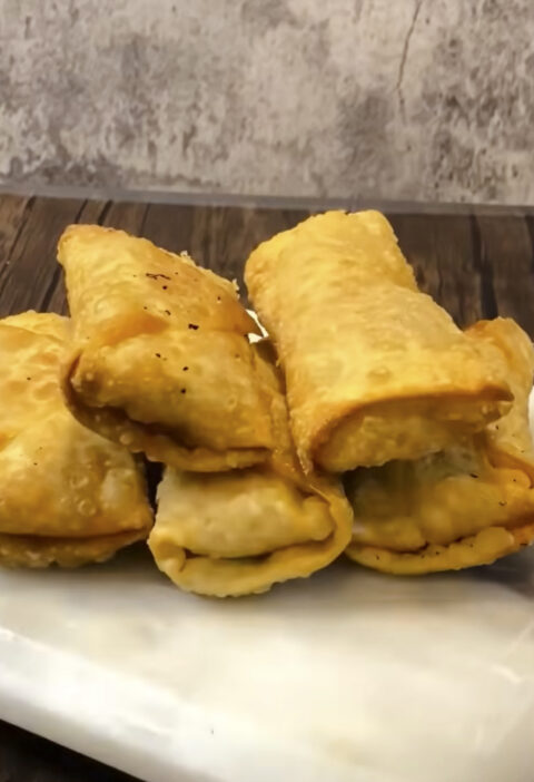 Crab rangoon rolls recipe