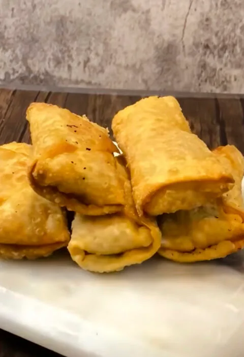 Crab rangoon rolls recipe
