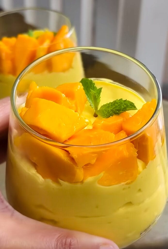 Tropical mango mousse