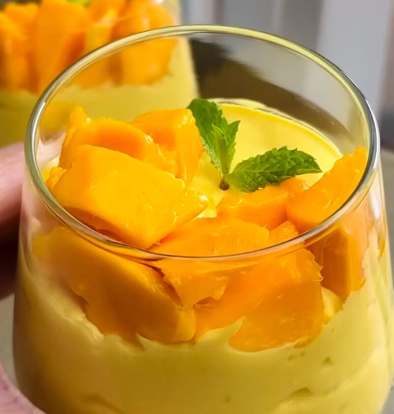 Tropical mango mousse